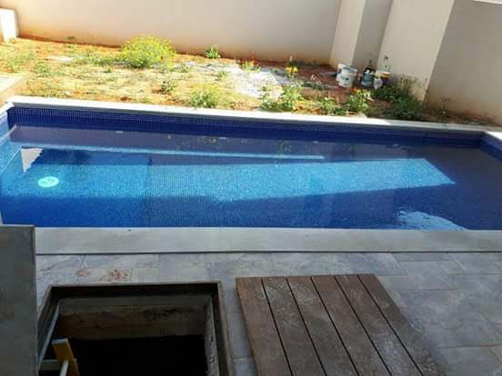 איטום בריכה מבלי לרוקן בשיטת הזרקות